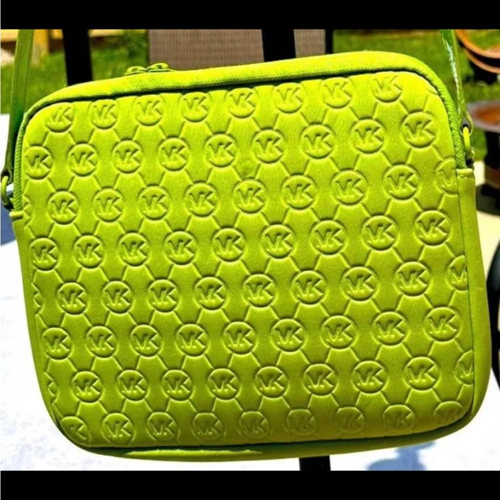 Michael Kors - I Pad, Tablet cover.